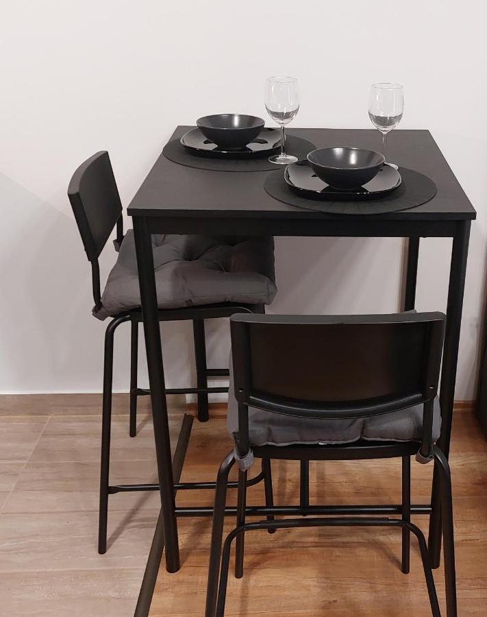 N&Z Apartman Close To The Downtown Appartement Boedapest Buitenkant foto