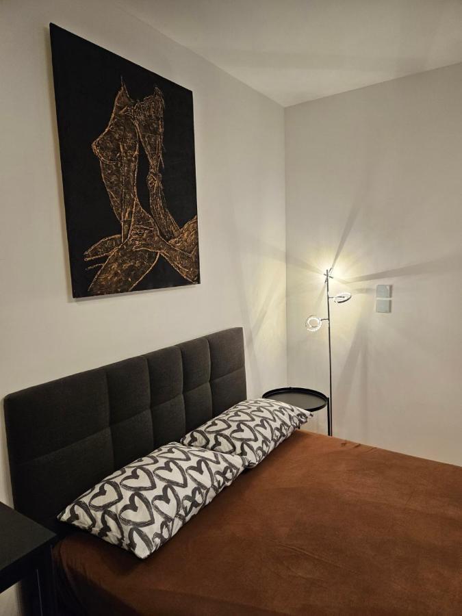 N&Z Apartman Close To The Downtown Appartement Boedapest Buitenkant foto