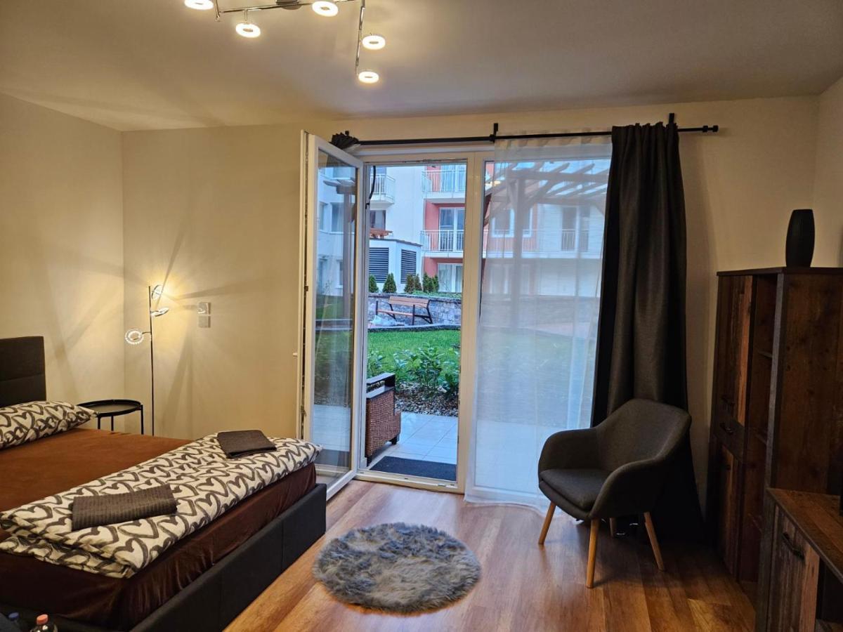 N&Z Apartman Close To The Downtown Appartement Boedapest Buitenkant foto